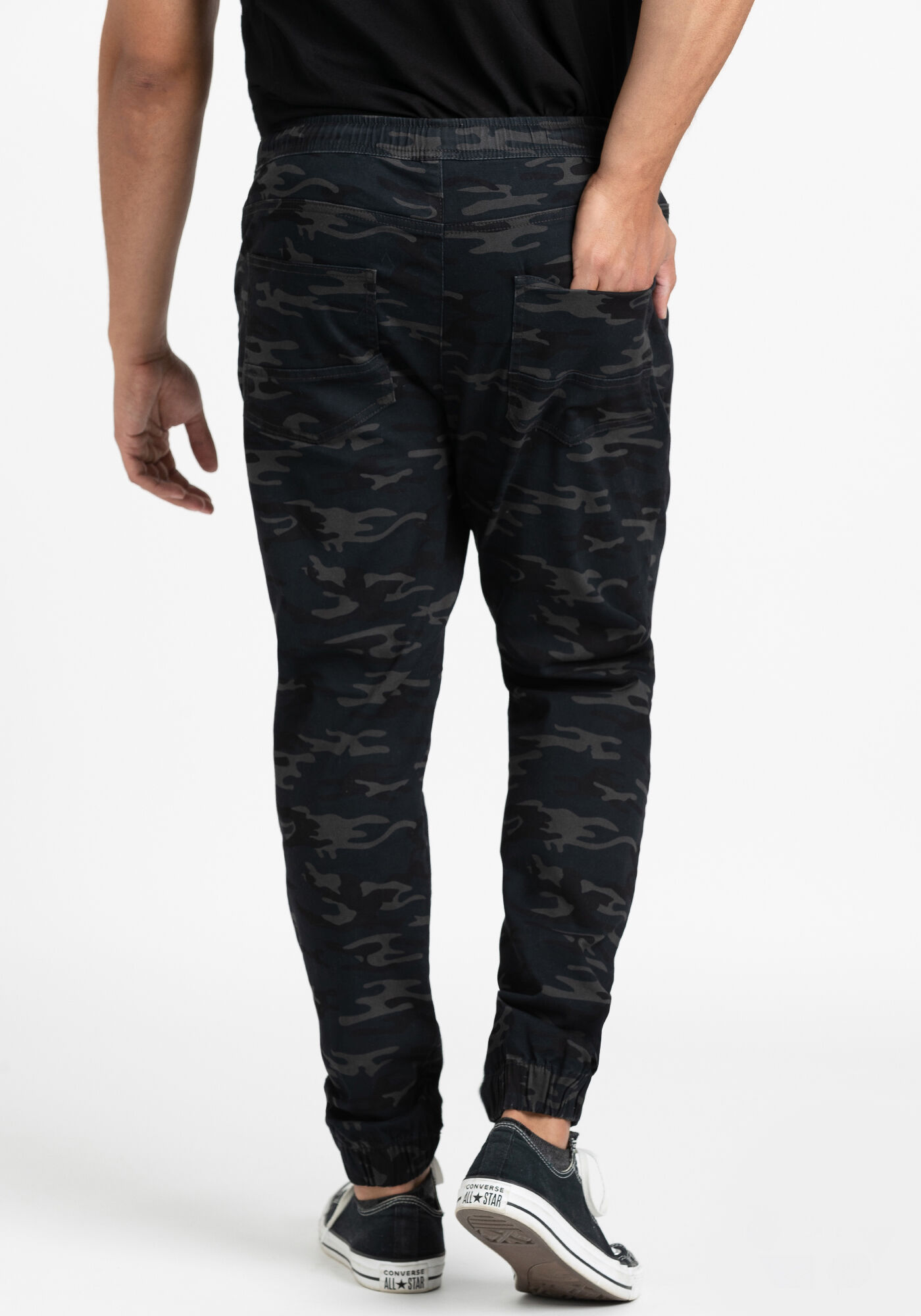 Black camo joggers on sale