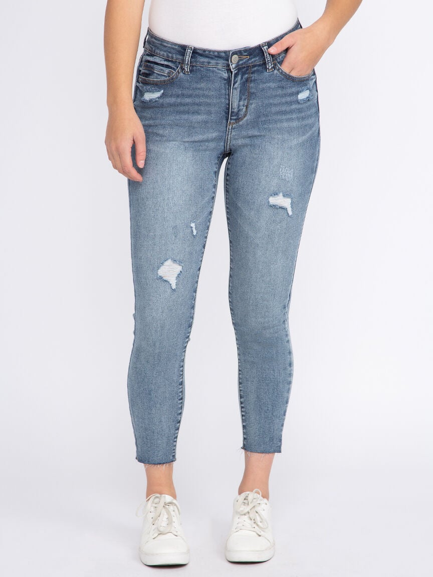 Destroyed shops ankle jeans