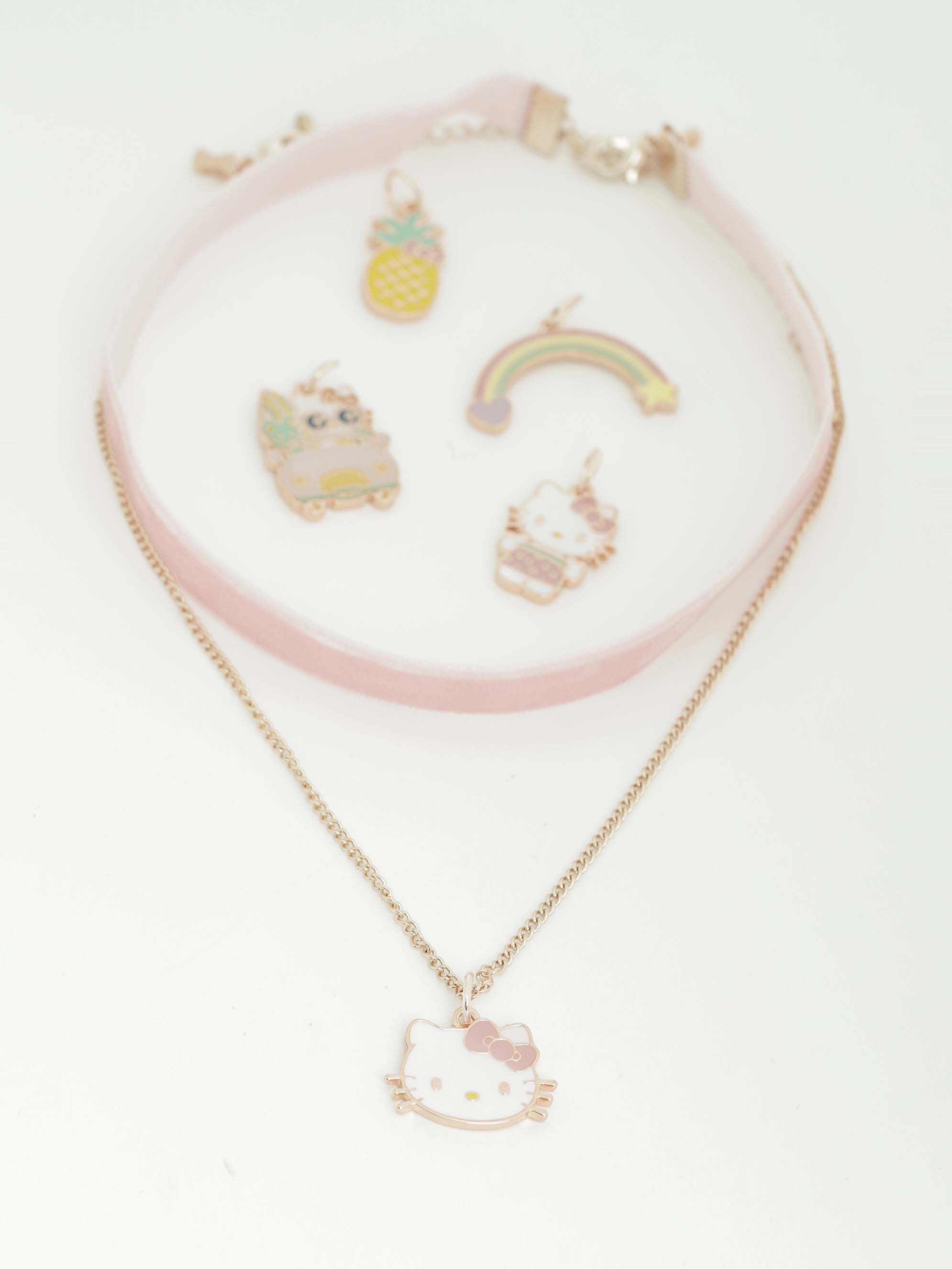 Hello deals kitty choker