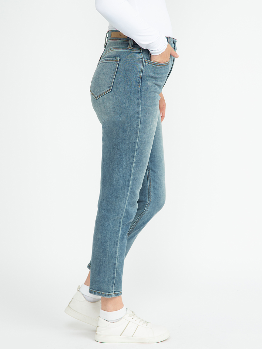 Women's Medium Wash High Rise Mom Ankle Slim Jeans