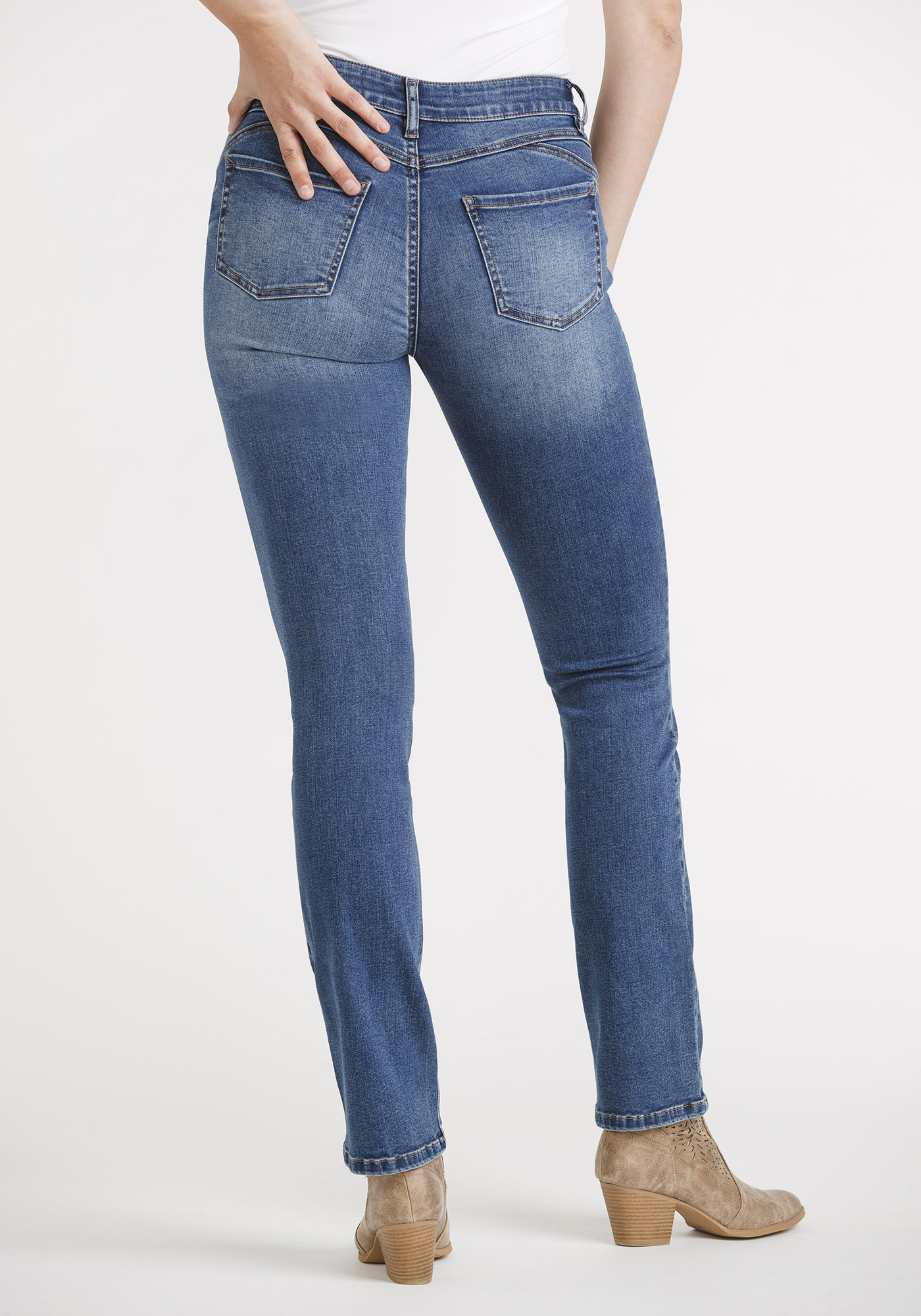 Women's Straight Leg Jeans