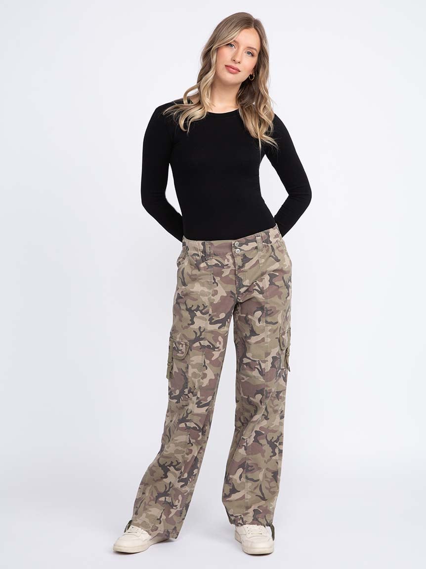 Women s 2 button camo baggy cargo pants Warehouse One DARK OLIVE 6