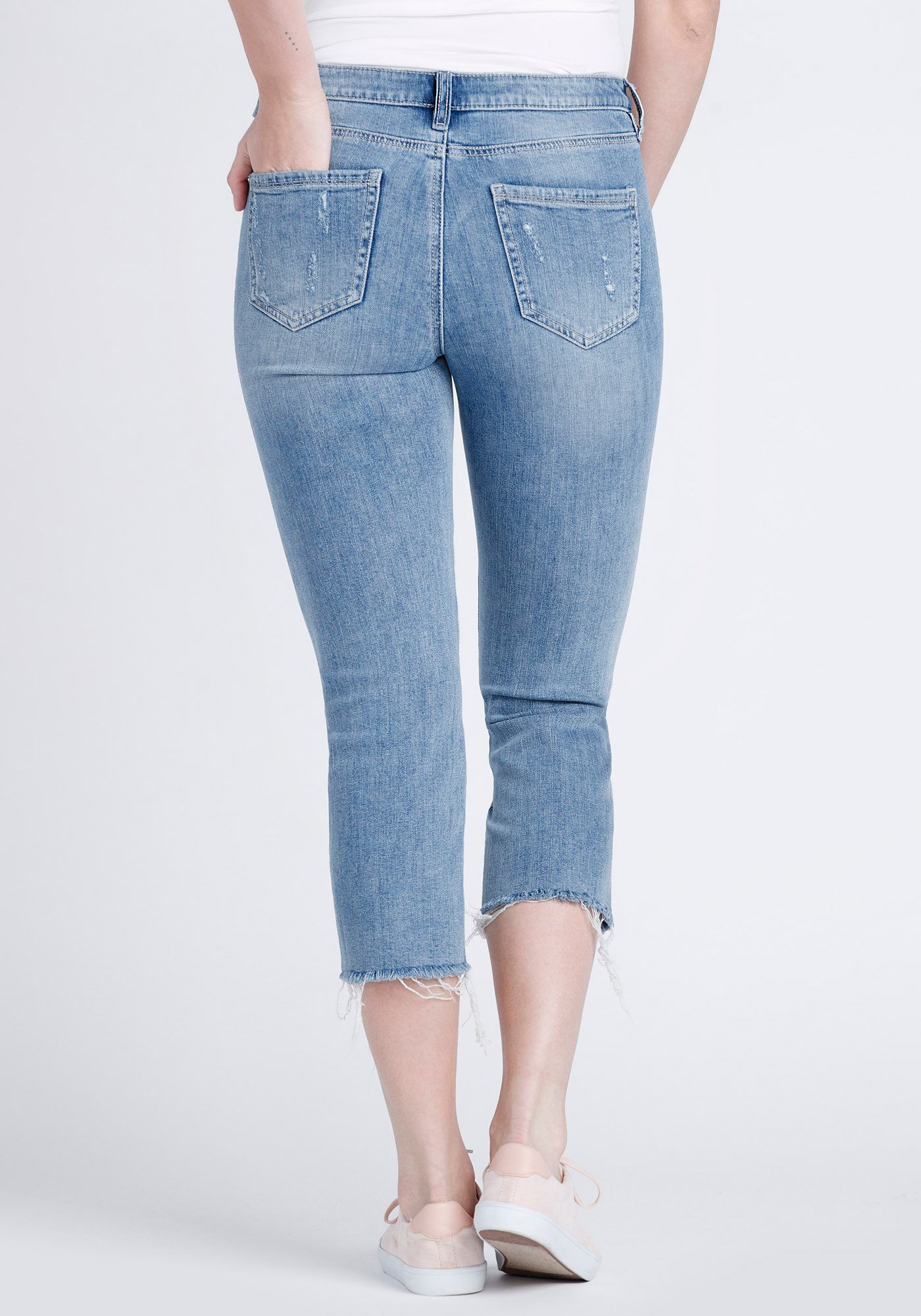 Women's Raw Hem Straight Crop Jeans