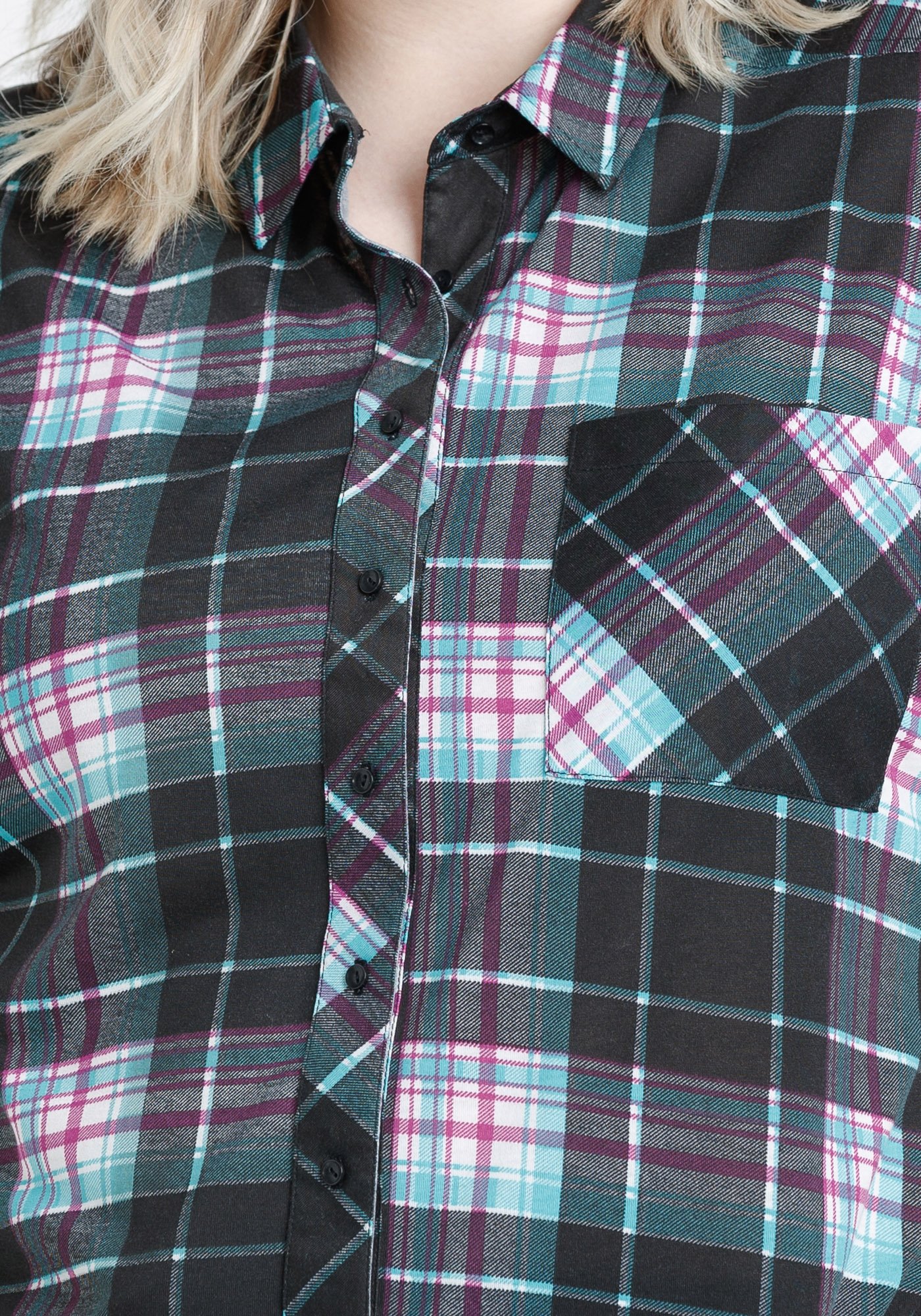 Women's Sleeveless Plaid Shirt