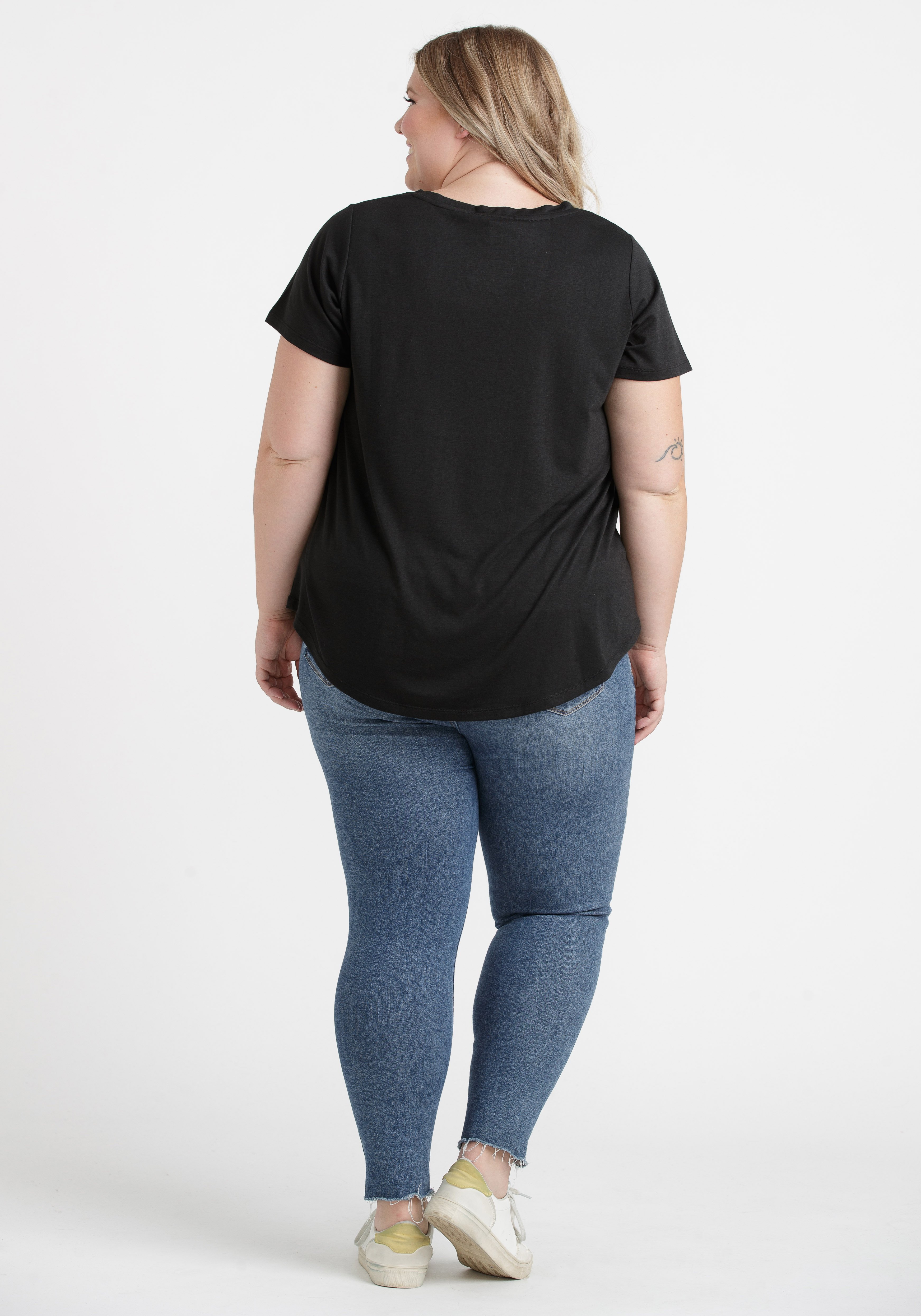 Women's Elf Scoop Neck Tee