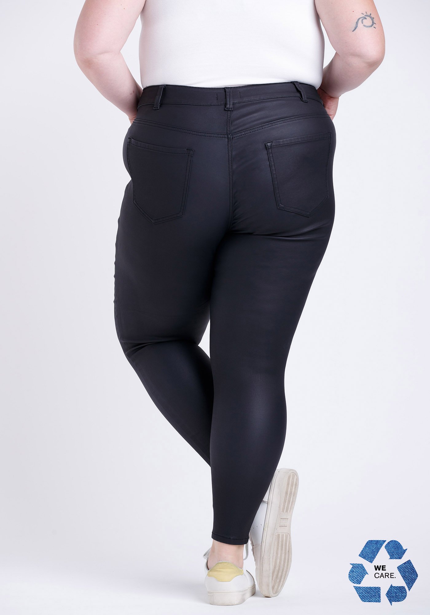 Women's Plus Black Coated Skinny Jeans