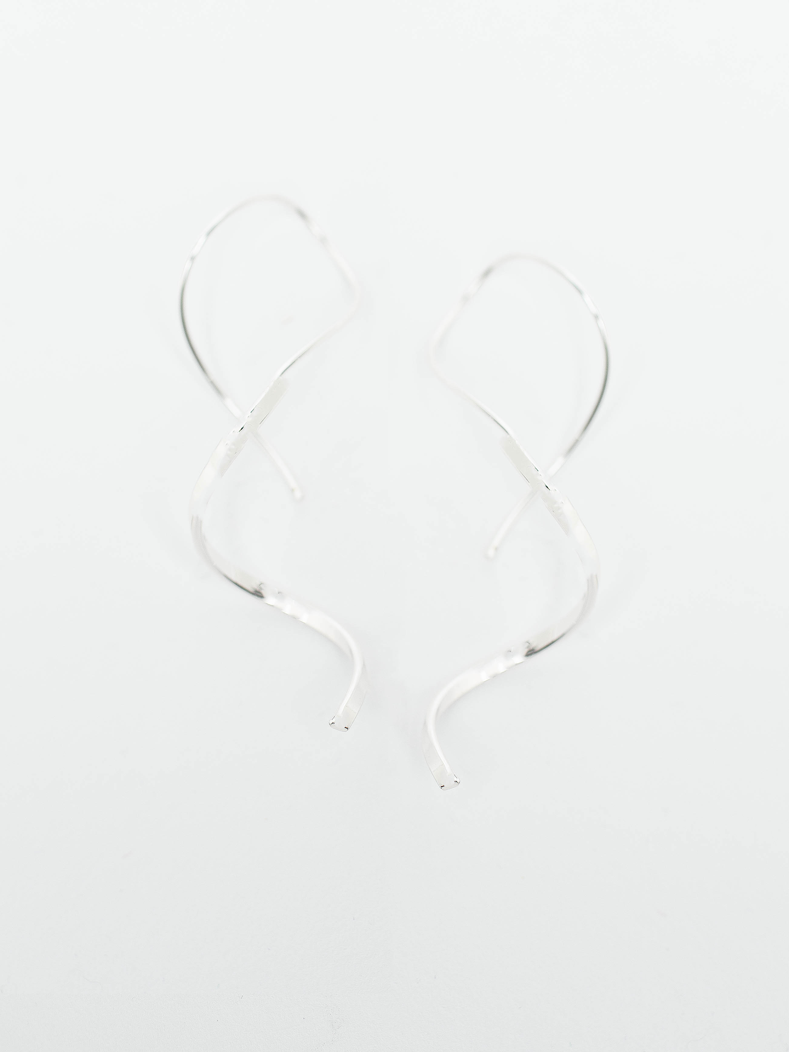 Women's Silver Pull Through Earrings