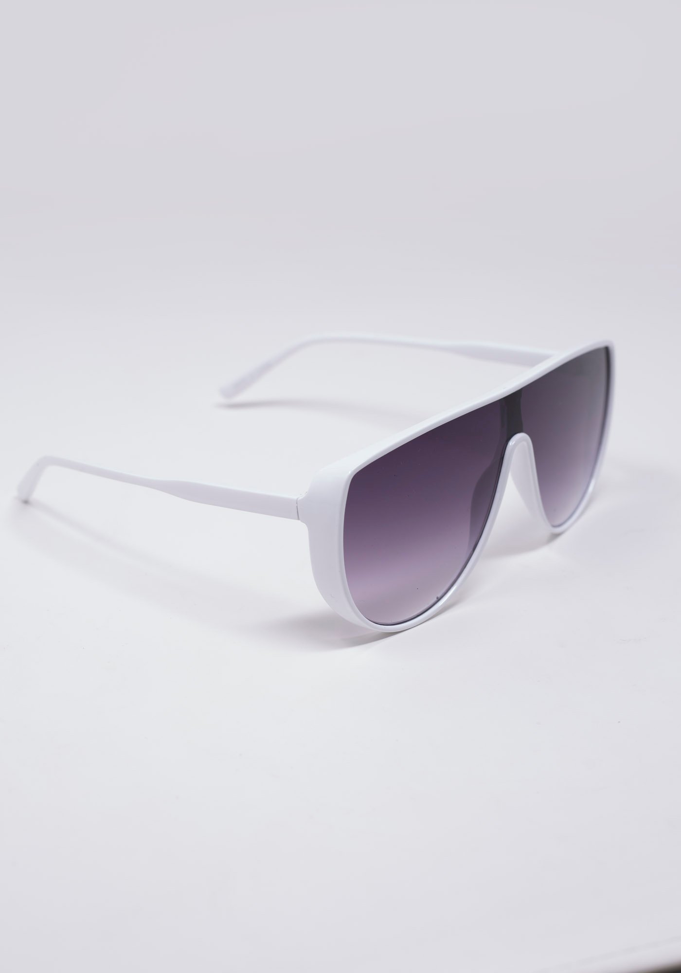 Women's Ombre Lens Aviator Sunglasses