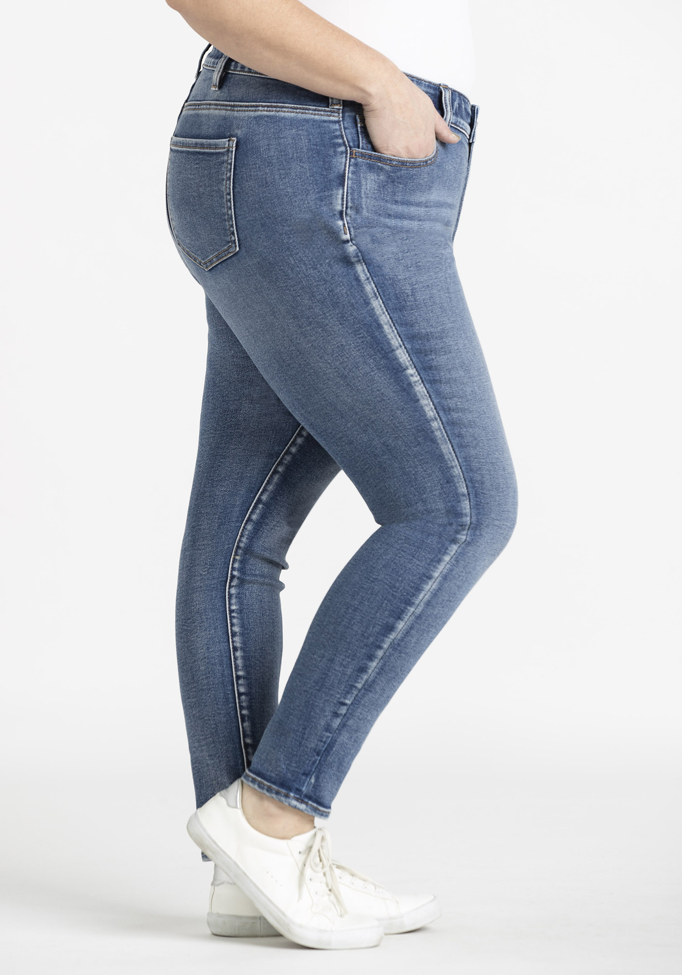 Women's Plus Skinny Jeans