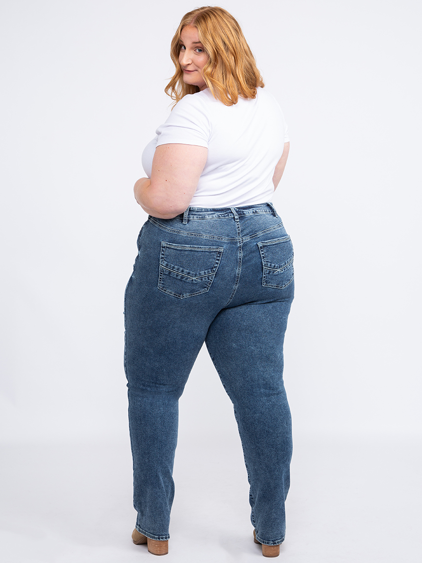 Women's Curvy Straight Jeans